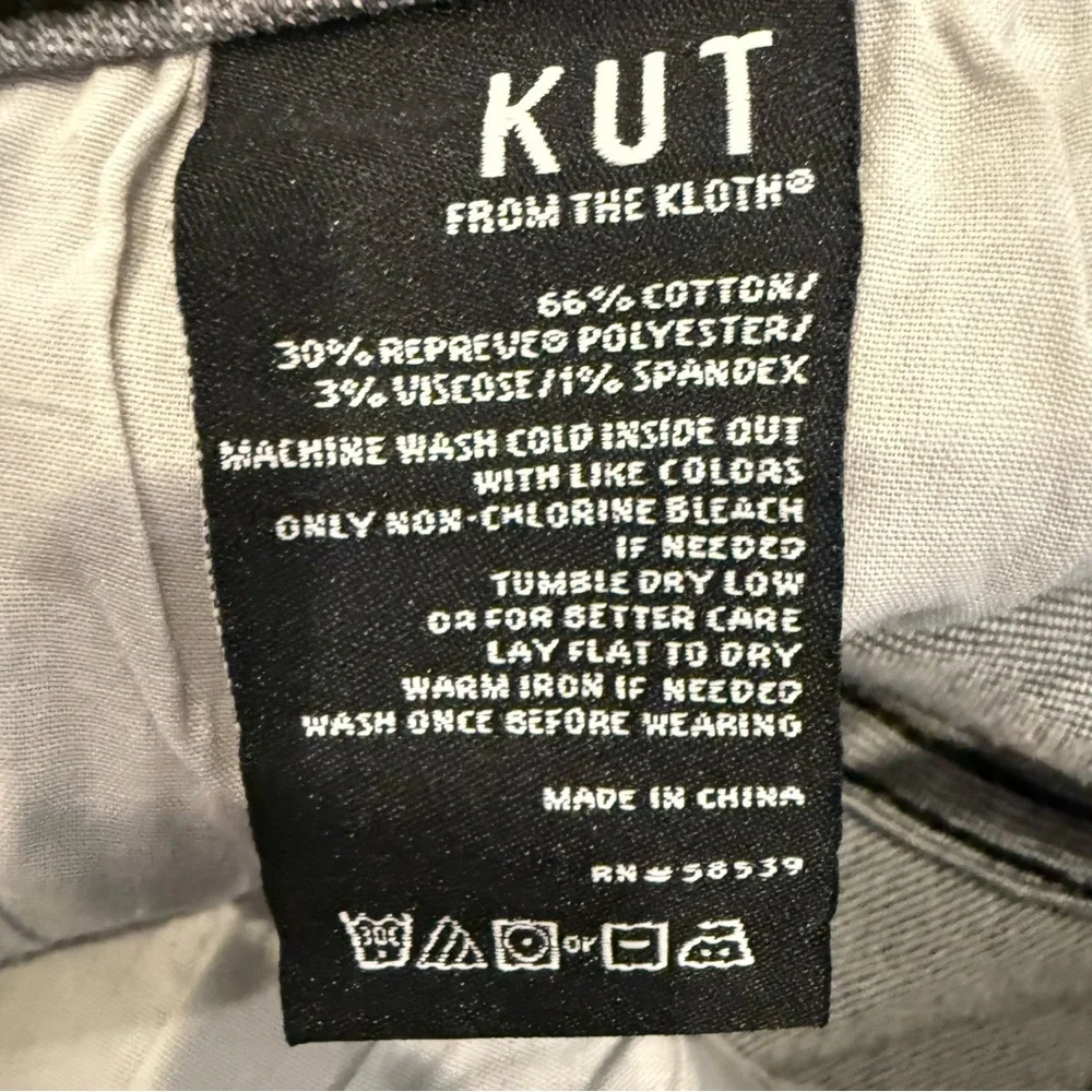 Kut from the Kloth Jane High Rise Gray Wash Jean Shorts Frayed Distressed 12 - Picture 4 of 8
